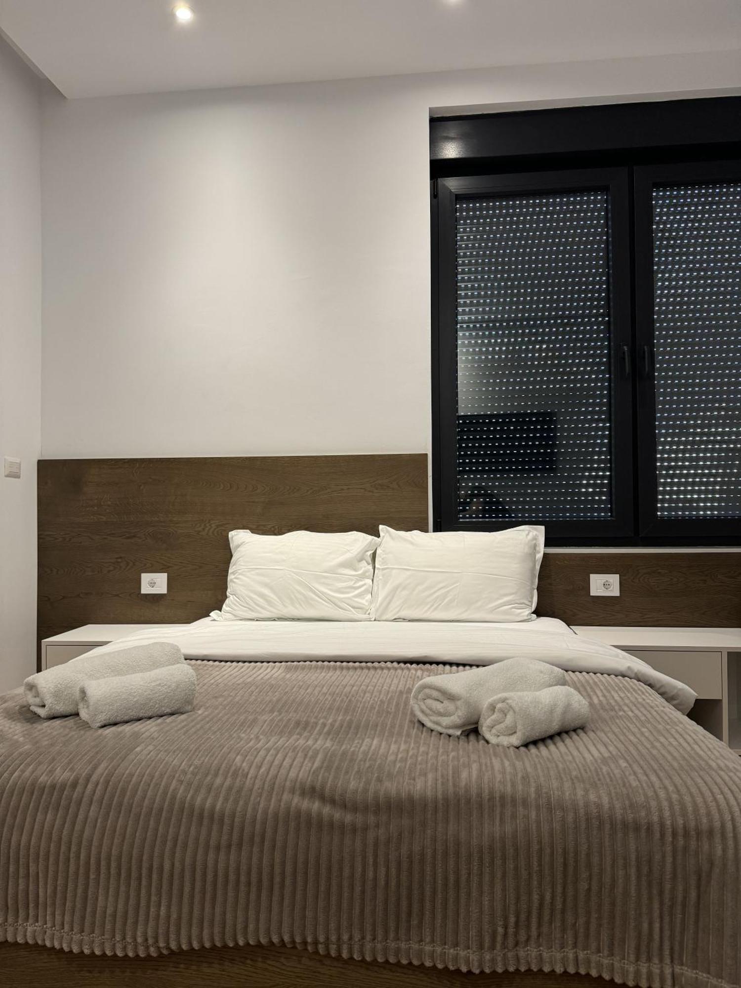 Pristina Select Apartments Exteriör bild